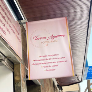 Banderola comercial para exterior