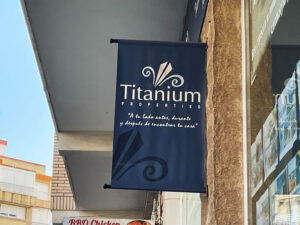 banderola para fachada