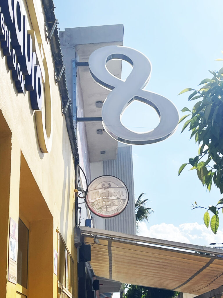 Rotulo iluminado